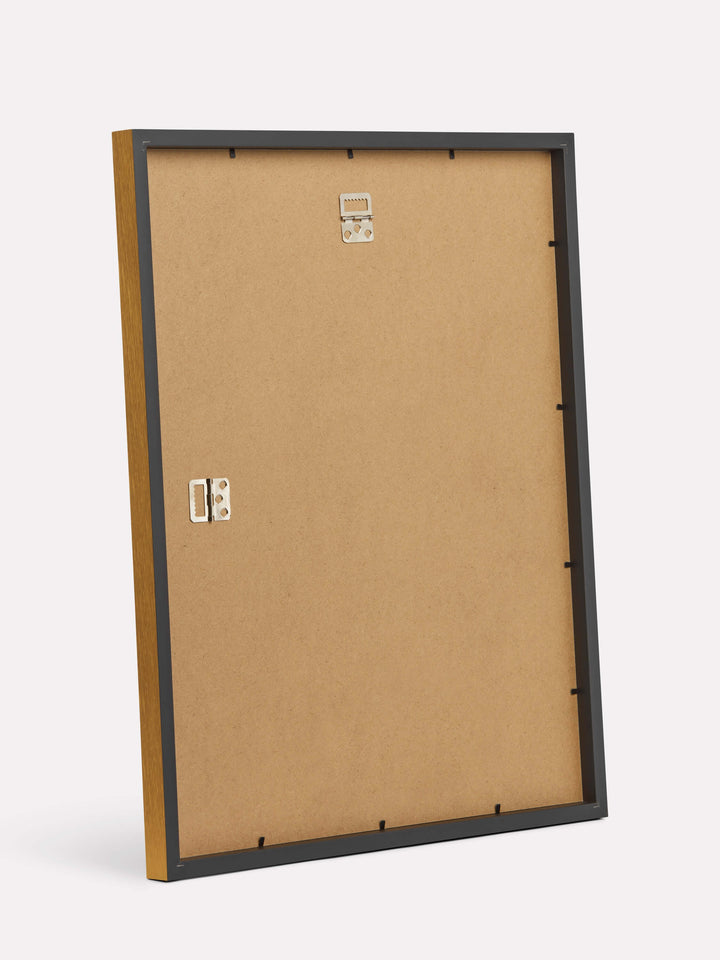16x20-inch Classic Frame, Gold - Back view